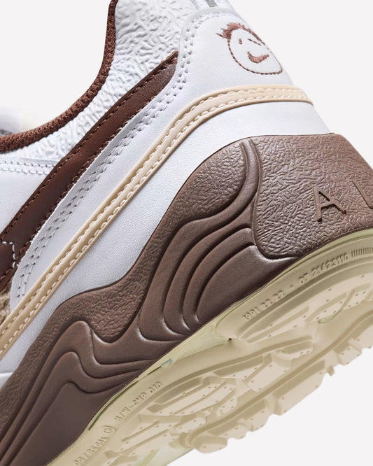 Nike Zoom Field Jaxx Travis Scott Light Chocolate