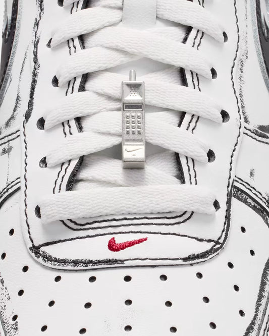 Nike Air Force 1 Low Scream Ghostface — par completo