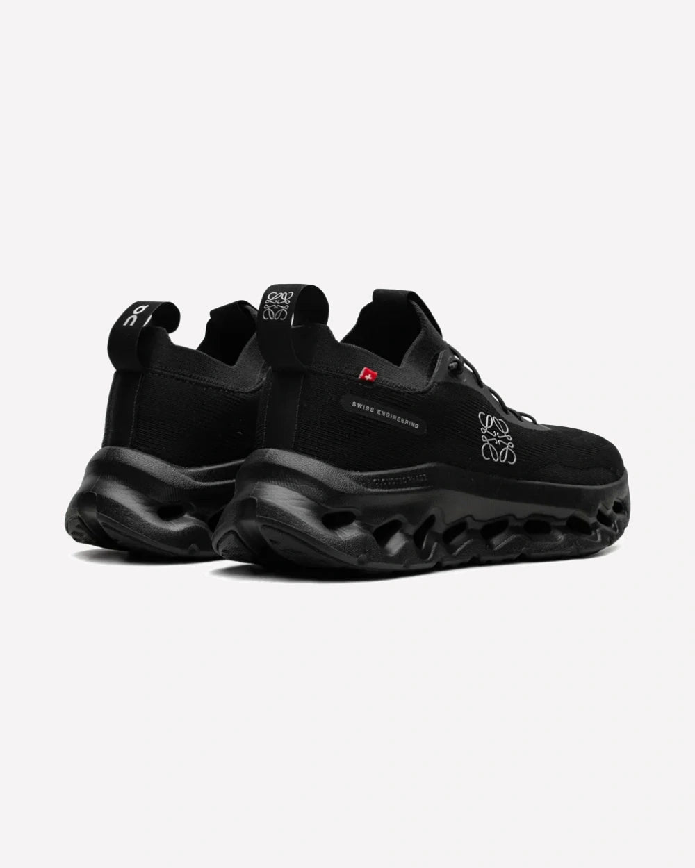 On Running Cloudtilt LOEWE All Black