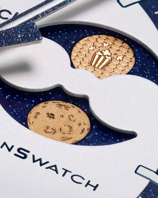 Swatch x Omega Bioceramic Moonswatch Mission To Earthphase Moonshine Snoopy Gold „Popcorn“.