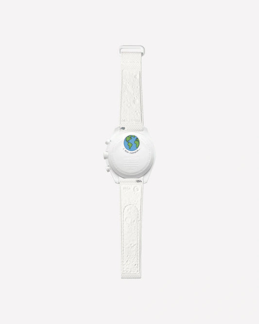 Swatch x Omega Bioceramic Mission To Earthphase Moonshine Gold "Cold Moon" SO33W701L