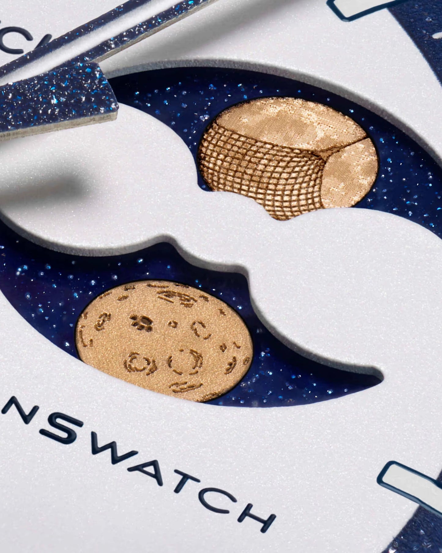 Swatch x Omega Snoopy Moonswatch Mission To Earthphase Moonshine Gold