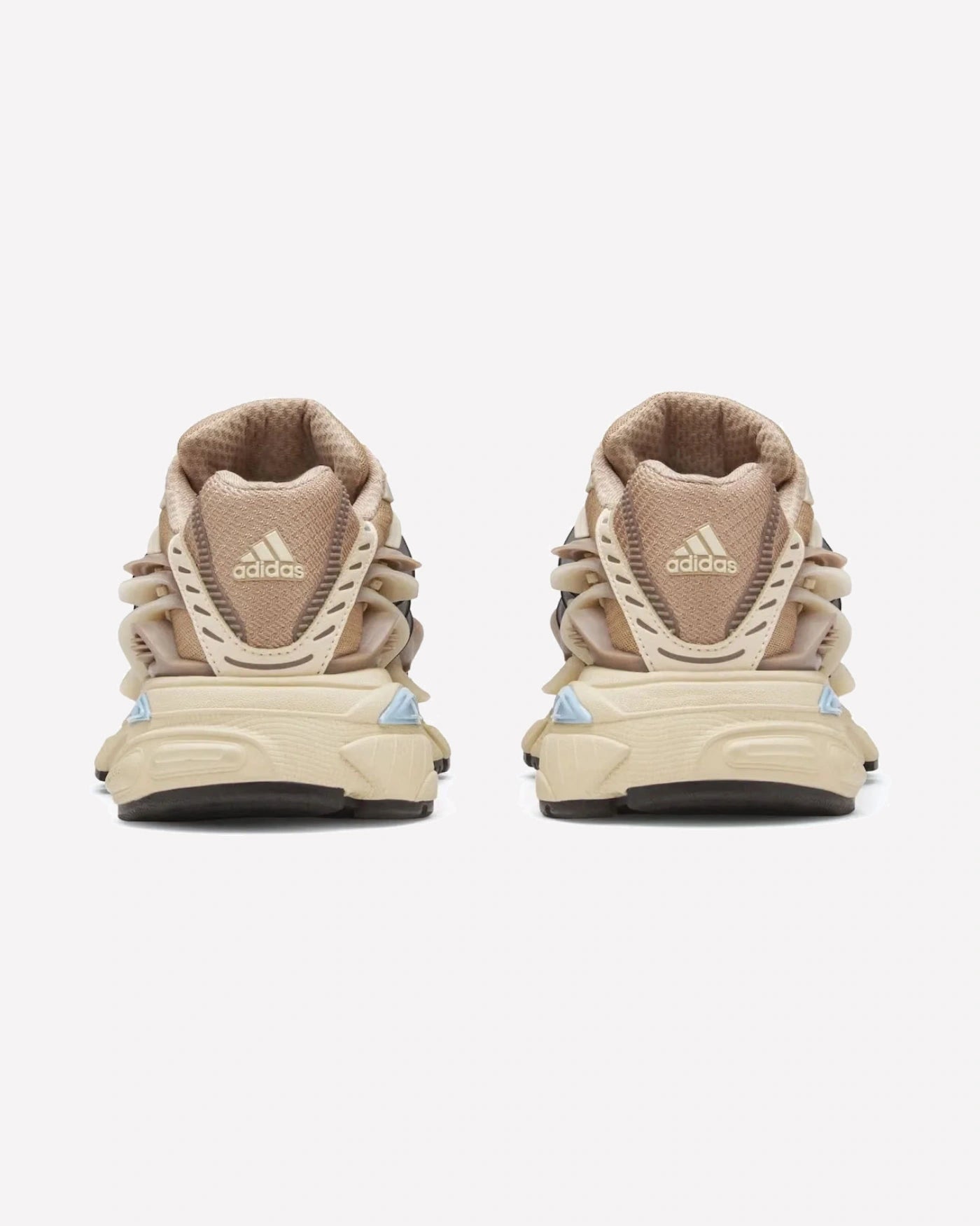 adidas Adistar Jellyfish Crystal Sand — vista de la suela