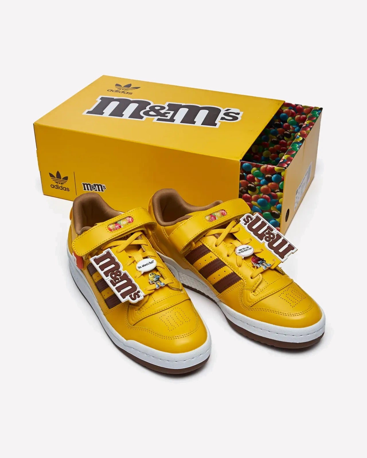adidas Forum Low M&M's Yellow — vista de la suela
