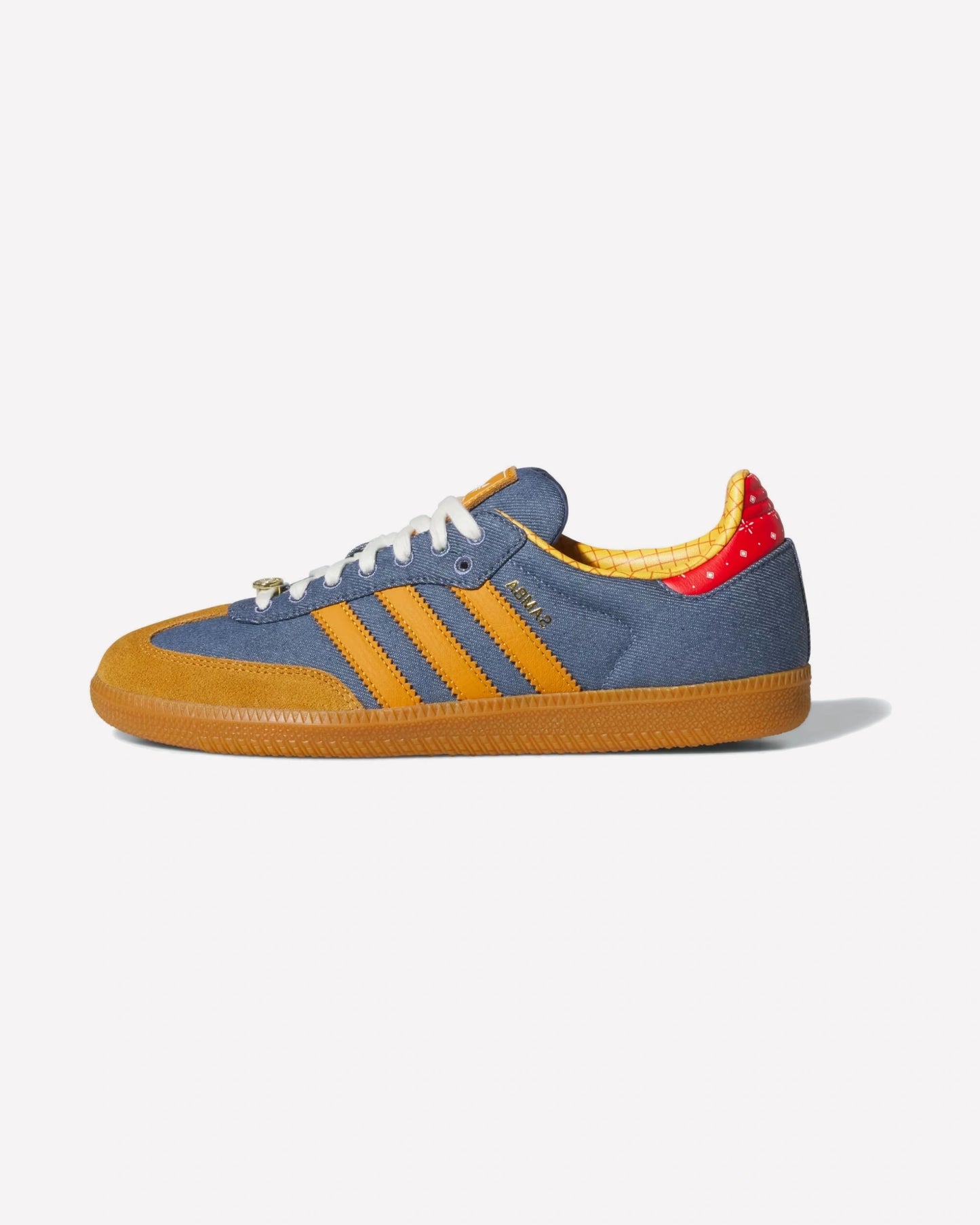 adidas Samba OG Toy Story Woody — vista lateral