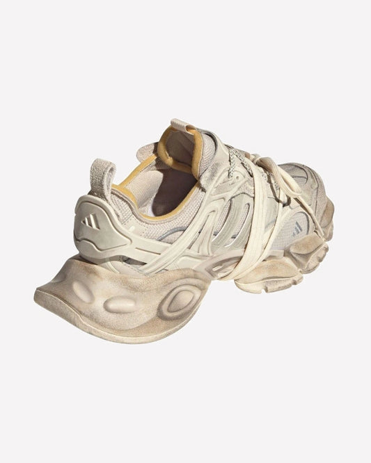 adidas XLG Runner Deluxe Wonder Beige