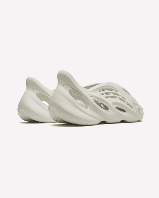adidas Yeezy Foam RNNR Ararat