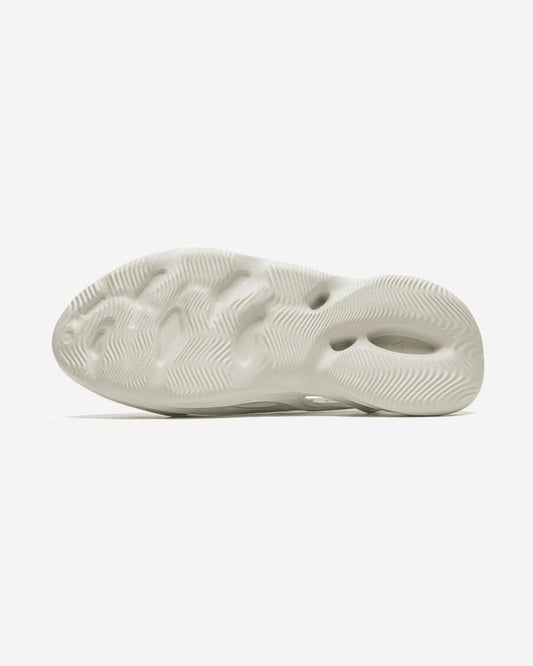 adidas Yeezy Foam RNNR Ararat