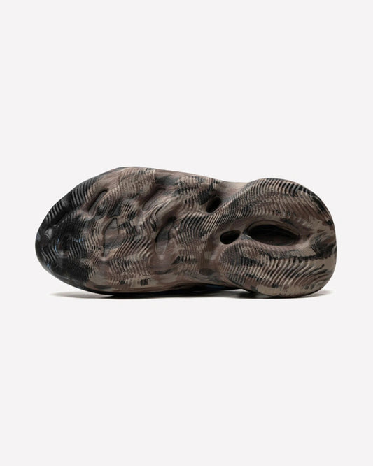 adidas Yeezy Foam RNNR MX Cinder
