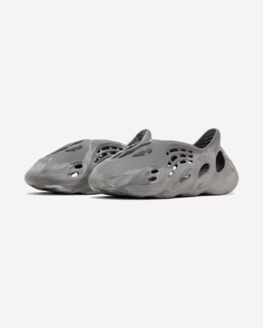 adidas Yeezy Foam RNR MX Granite