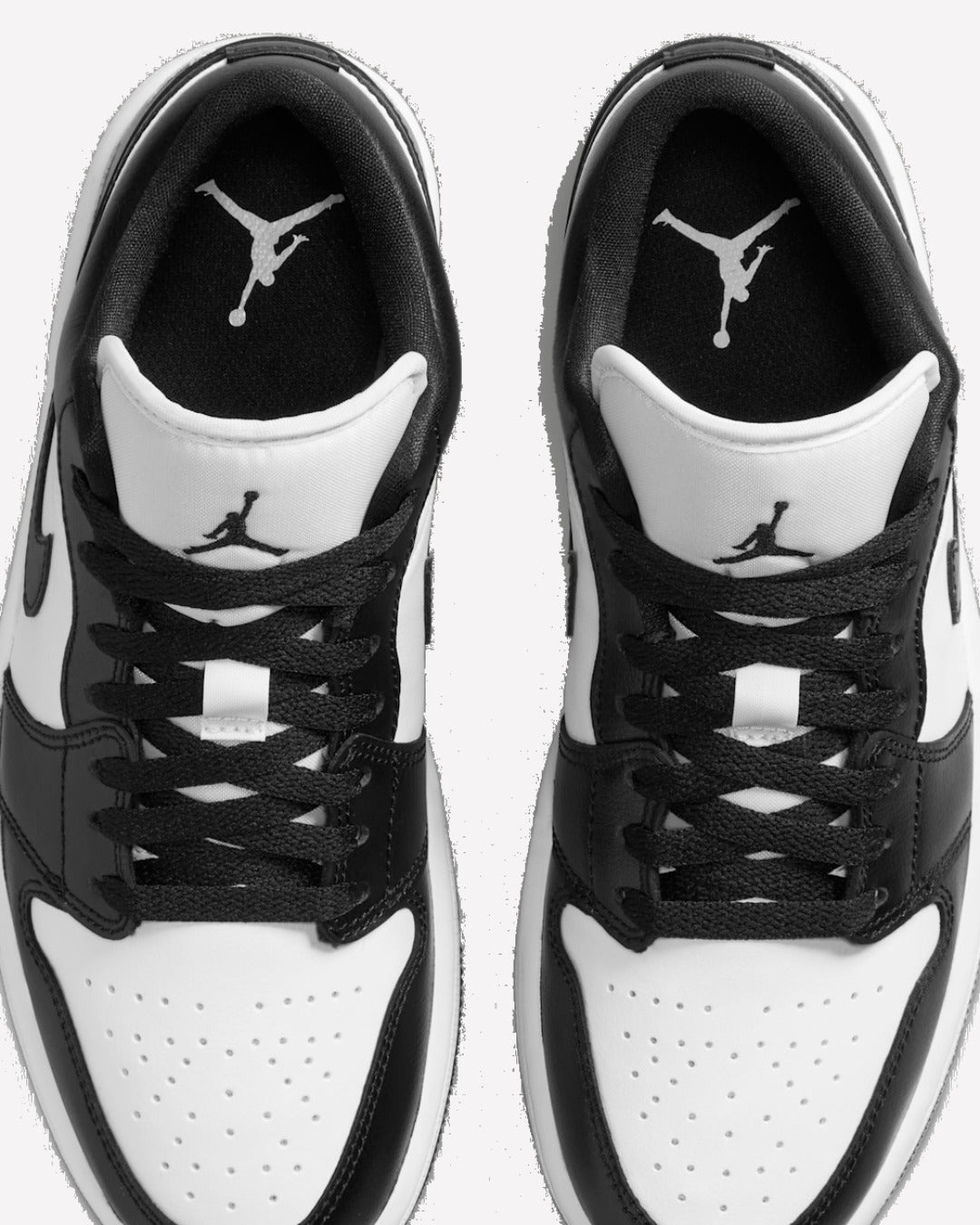 Jordan 1 Low Panda (Women's) — suela exterior