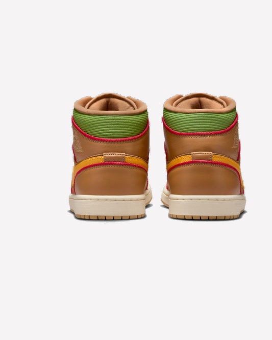 Jordan 1 Mid SE Cheeseburger — detalle del logo