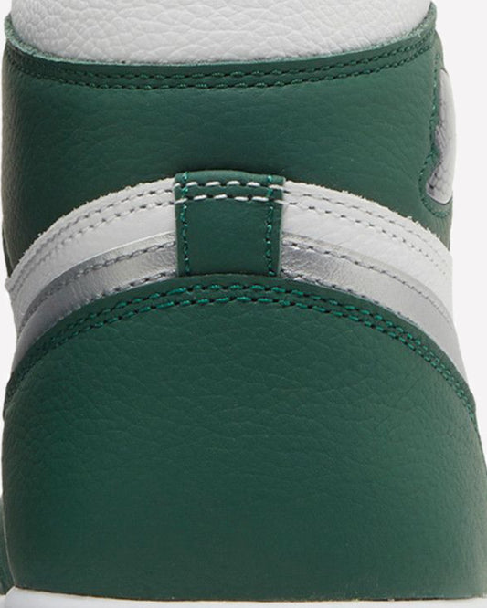 Jordan 1 Retro High OG Gorge Green — detalle del upper