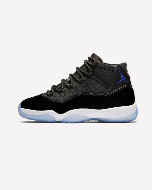 Jordan 11 Retro Space Jam (2016) — vista lateral