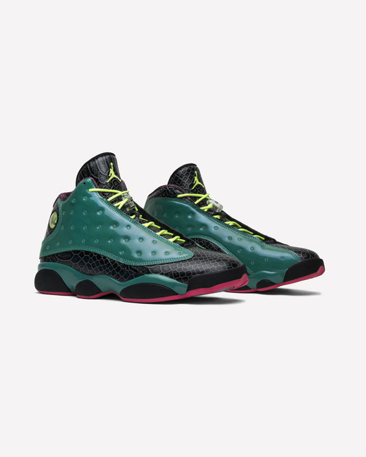 Jordan 13 Retro Doernbecher — detalle del talón