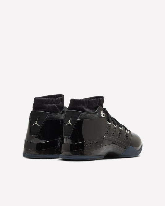 Jordan 17 Low Black Patent — Suela