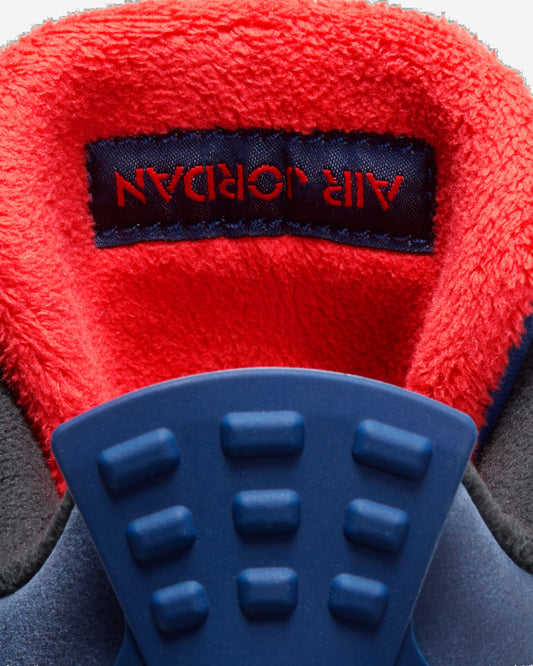 Jordan 4 Retro Winterized Loyal Blue — par de zapatillas