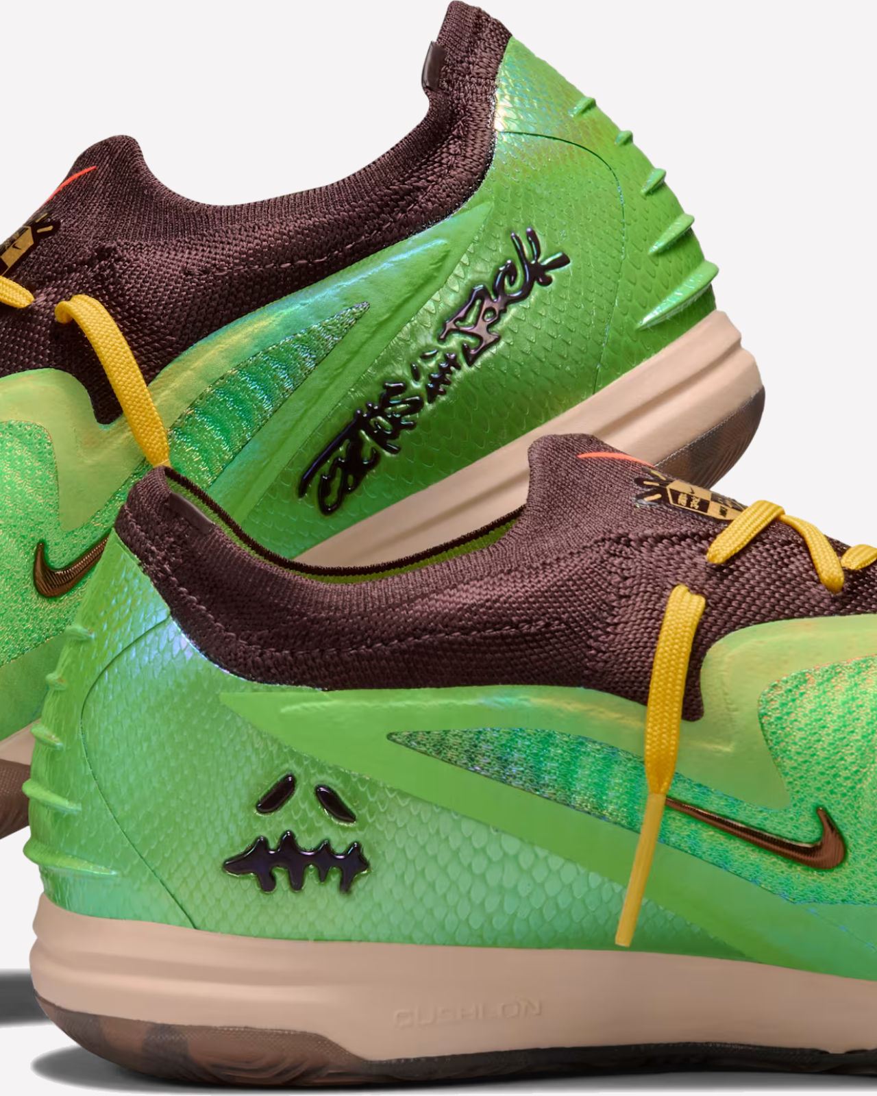 Nike Phantom 6 Low Elite IC SE Travis Scott