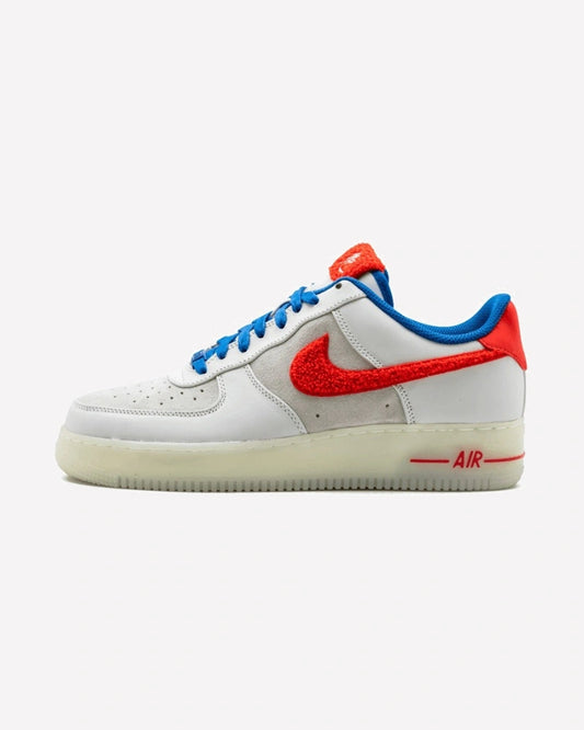 Nike Air Force 1 Low Year of the Rabbit — vista lateral
