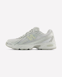 New Balance 740 White Silver Metallic Light Green