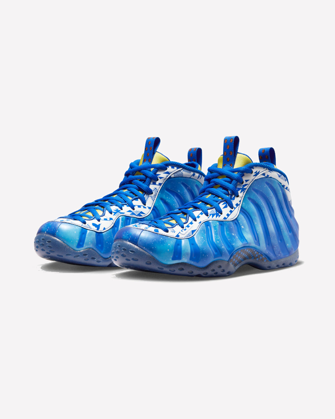 Nike Air Foamposite One Doernbecher (2023) — vista superior