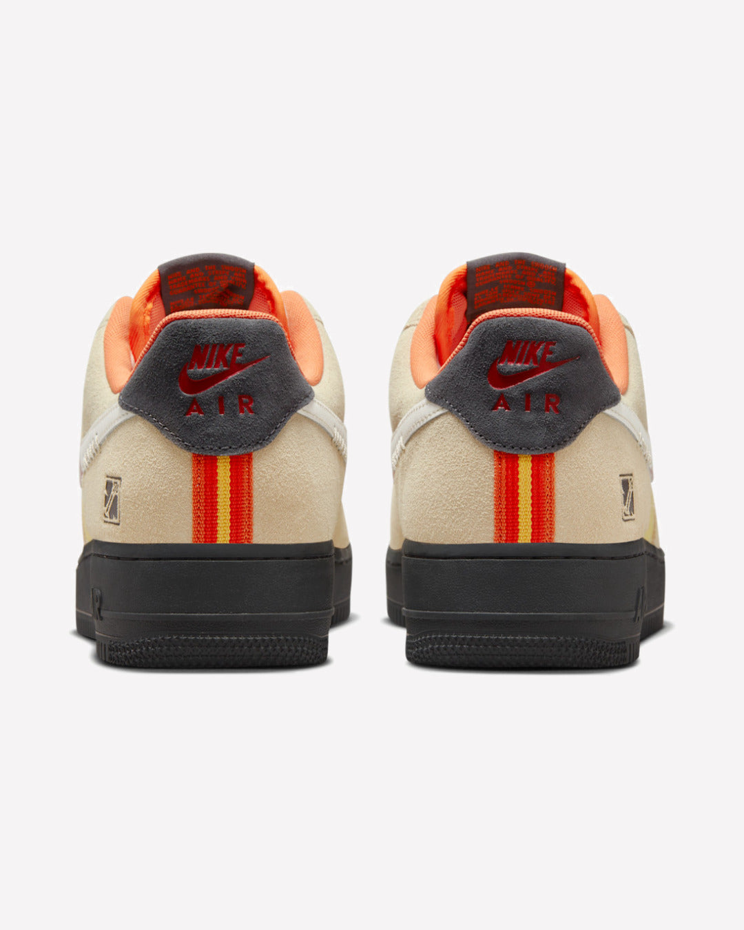 Nike Air Force 1 Low '07 LX Somos Familia — detalle del talón