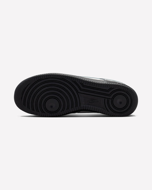 Nike Air Force 1 Low Scream Ghostface — vista lateral derecha