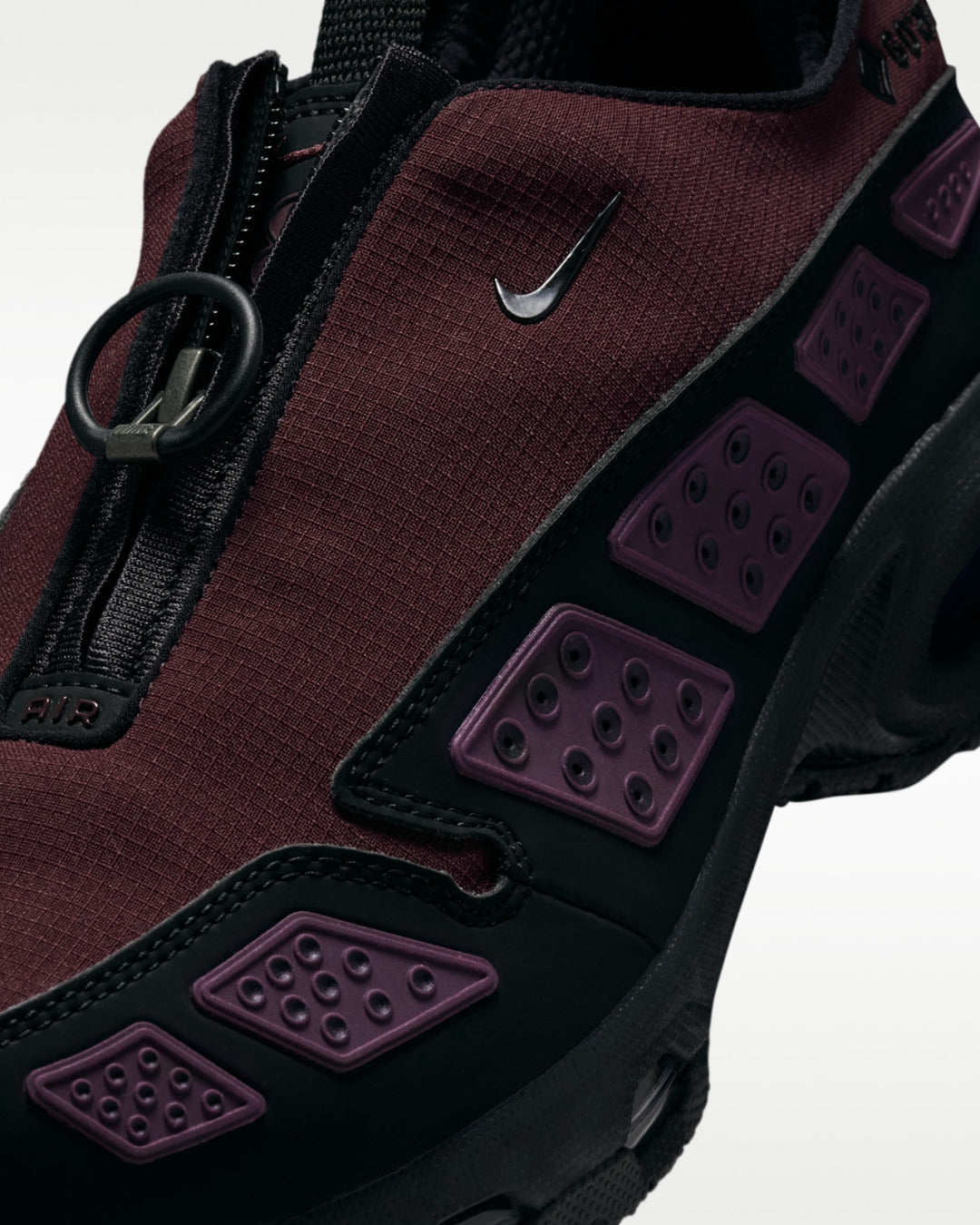 Nike Air Max Sunder Gore-Tex Burgundy Crush Black (Women's) (9)