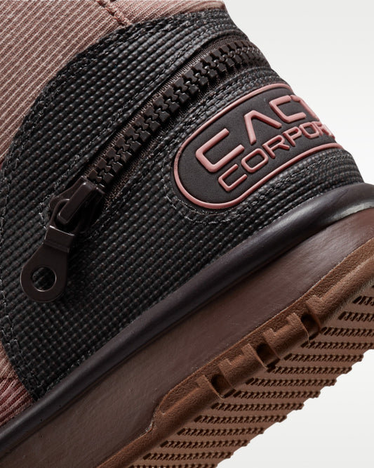 Nike Air Trainer 1 SP Travis Scott Wheat — detalle de la suela