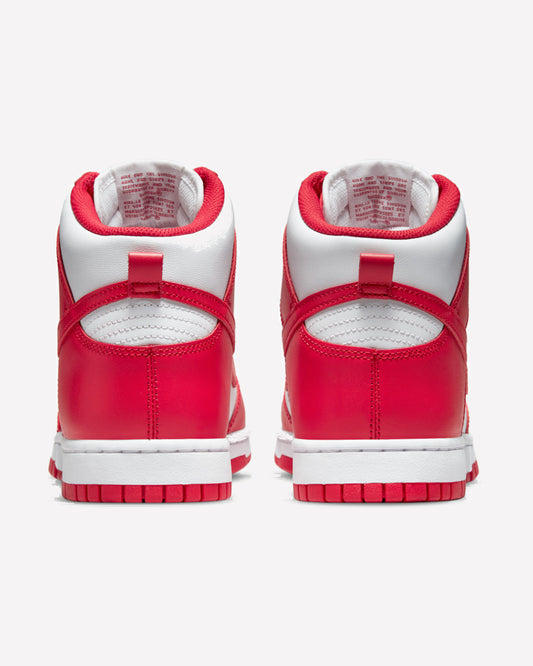 Nike Dunk High Championship White Red — detalle del logo