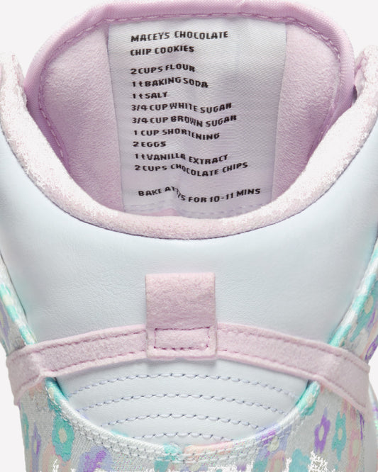 Nike Dunk High Doernbecher Macey — detalle del estampado