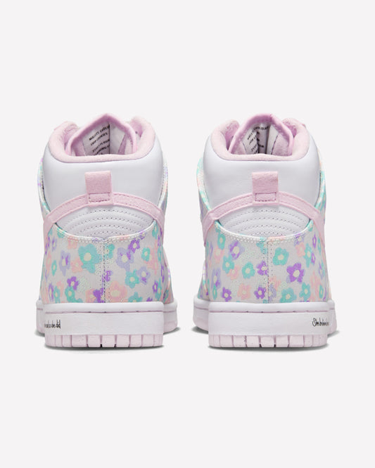 Nike Dunk High Doernbecher Macey — vista del talón