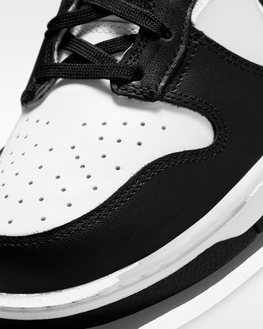Nike Dunk High Panda — vista del par