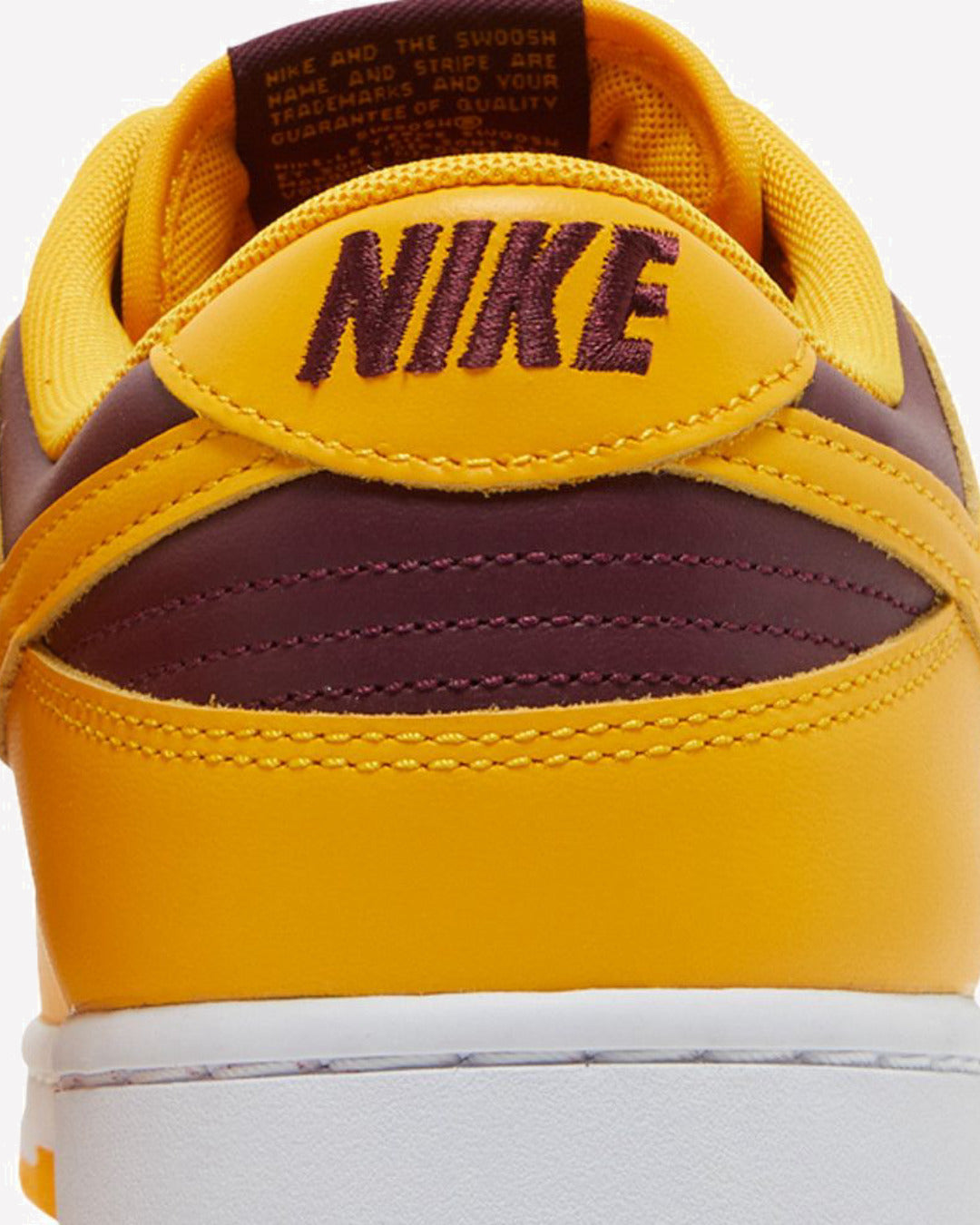 Nike Dunk Low Arizona State — detalle de la puntera