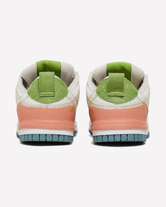 Nike Dunk Low Disrupt 2 Easter Pastel — vista del talón