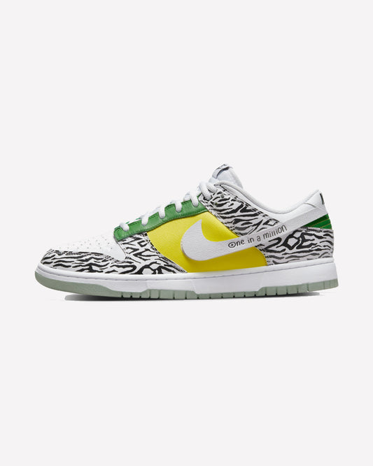 Nike Dunk Low Doernbecher Zoe — vista lateral