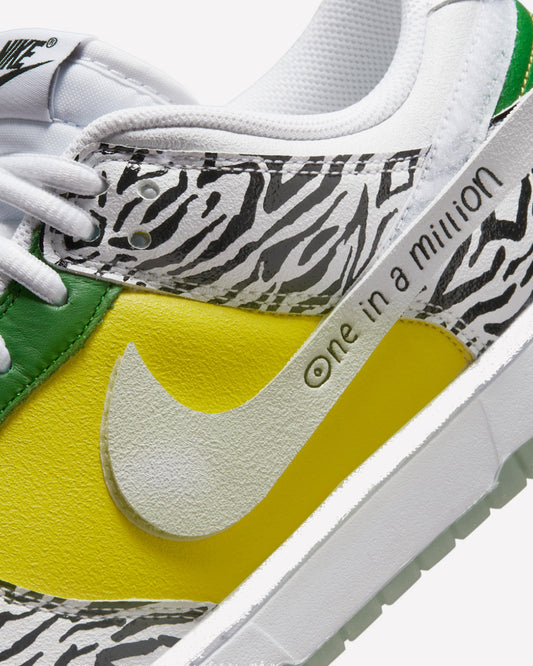 Nike Dunk Low Doernbecher Zoe — par completo