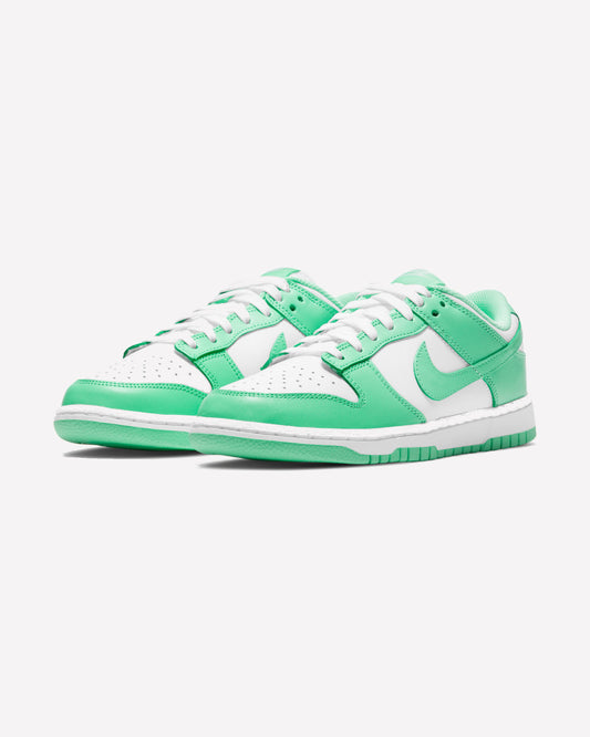 Nike Dunk Low Green Glow — vista de la suela