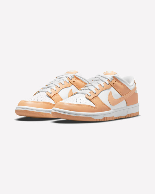 Nike Dunk Low Harvest Moon — detalle del talón