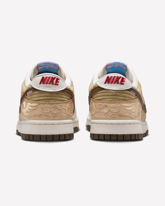 Nike Dunk Low Pegasus Pack Linen Phantom — detalle del talón