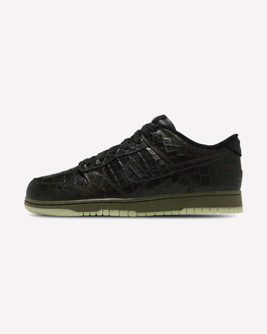 Nike Dunk Low Shibuya Halloween