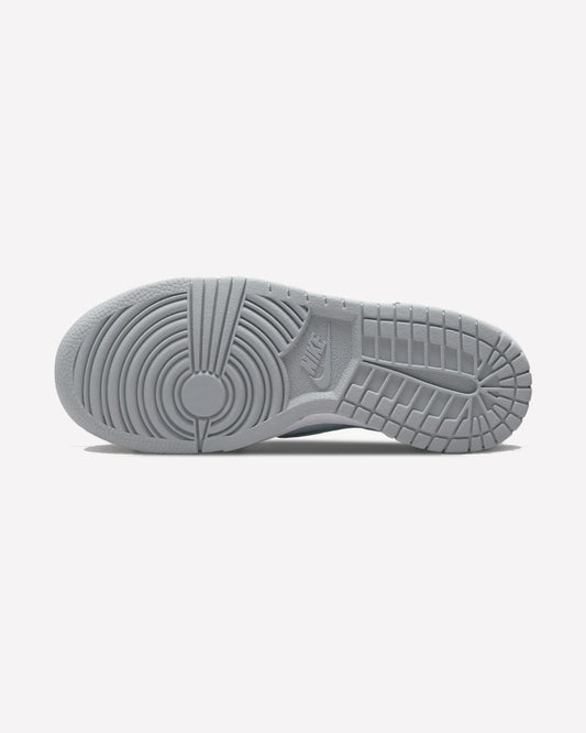 Nike Dunk Low Two-Toned Grey — vista frontal