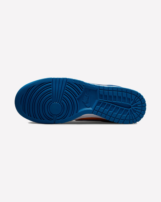 Nike Dunk Low UCLA — vista frontal