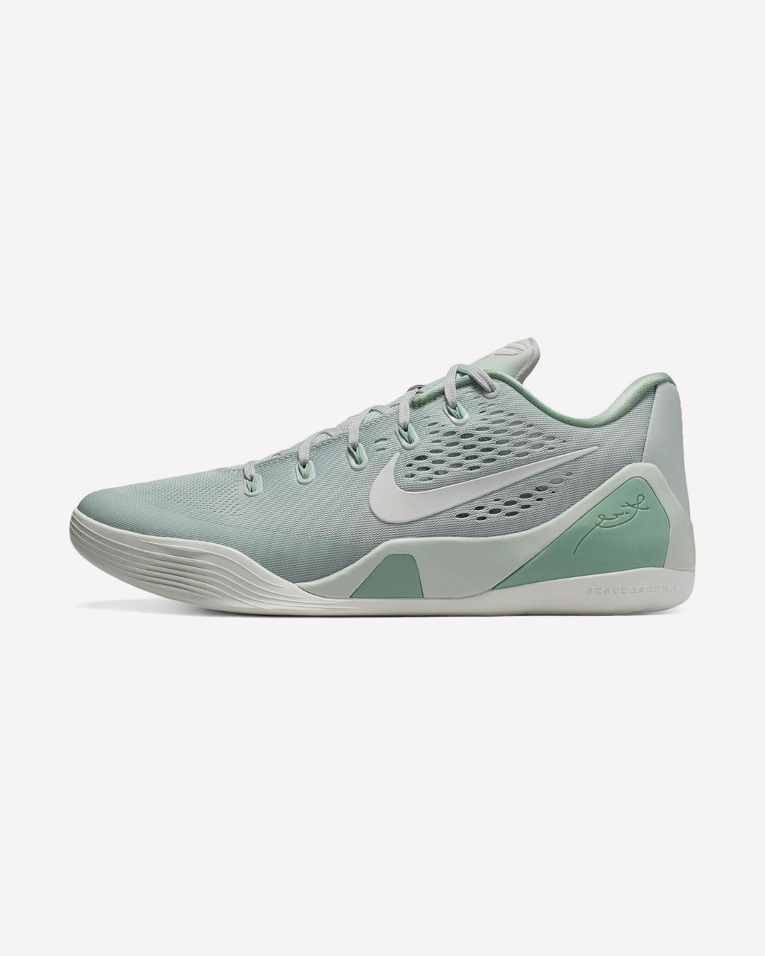Nike Kobe 9 EM Low Protro Light Silver Steam