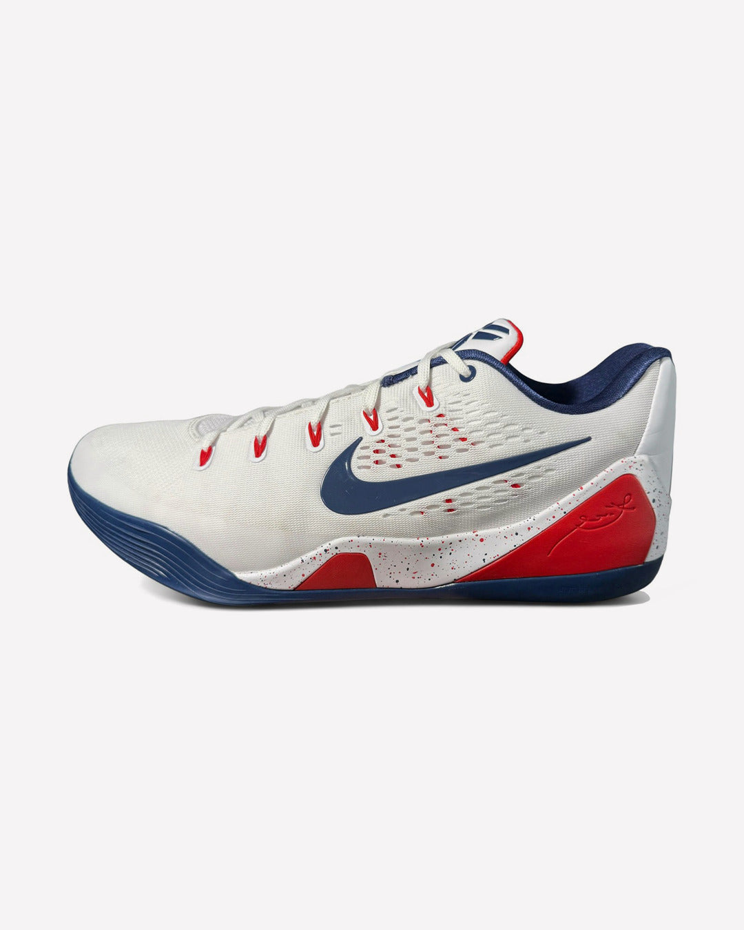 Nike Kobe 9 EM Low Protro UConn Huskies PE White