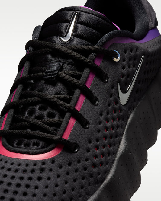 Nike Mind 002 AMP Black Indigo Burst — detalle de la suela