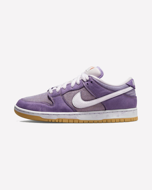 Nike SB Dunk Low Pro ISO Orange Label Lilac — vista lateral