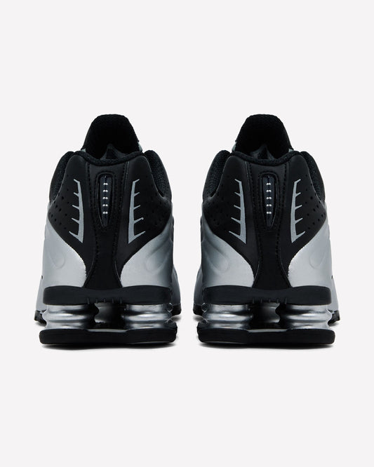 Nike Shox R4 Metallic Silver Black