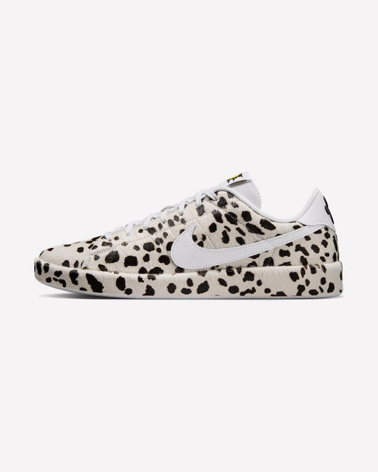 Nike Tennis Classic CS Premium Chew Dog Dalmatian