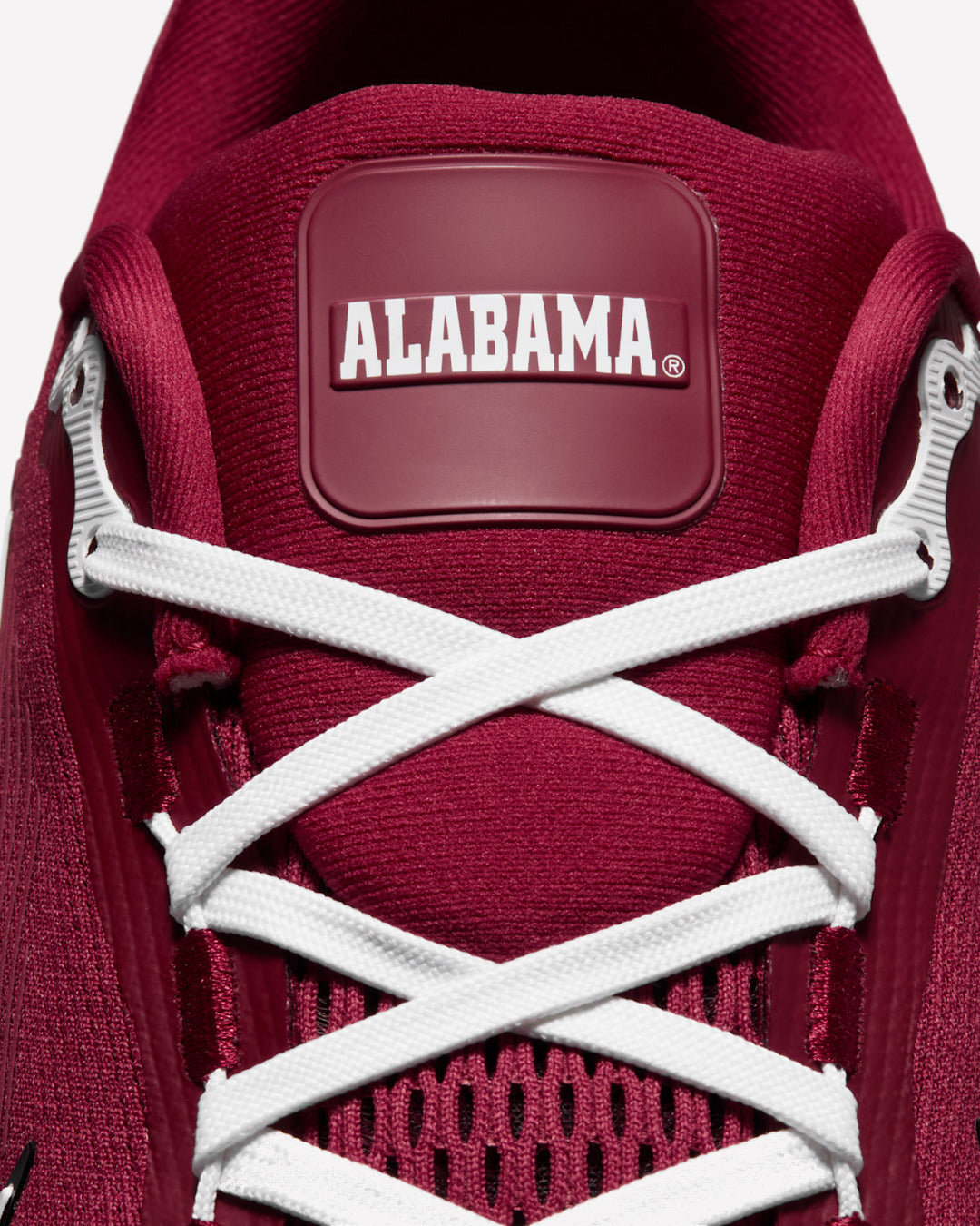Nike Vomero 18 Alabama — detalle del upper